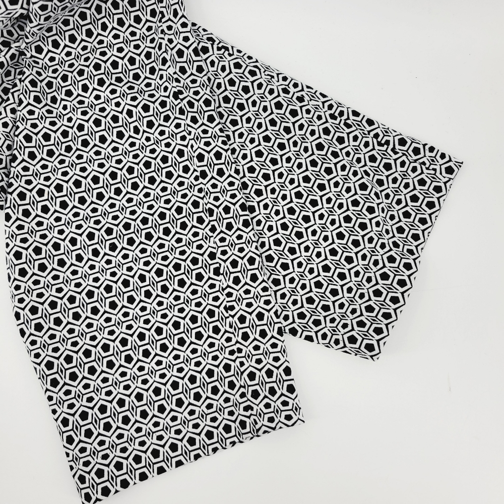 Laundry by Shelli Segal Geometric Print Crop Pant - Picture 10 of 13